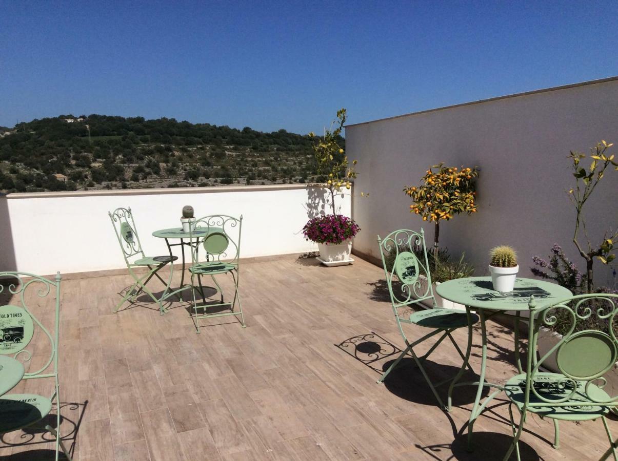 Bframe Cornice Barocca Ragusa Exterior foto