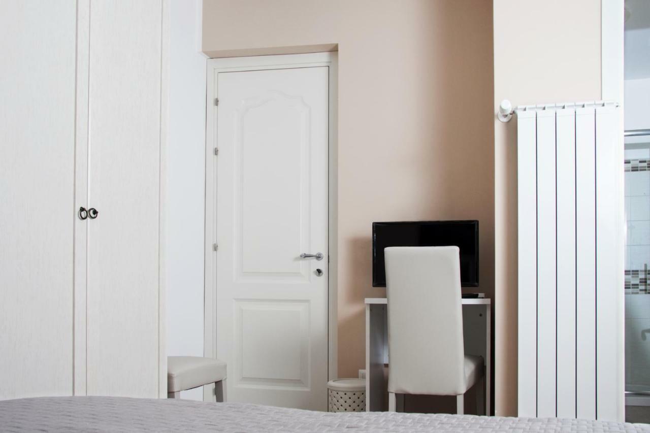 Bframe Cornice Barocca Ragusa Exterior foto