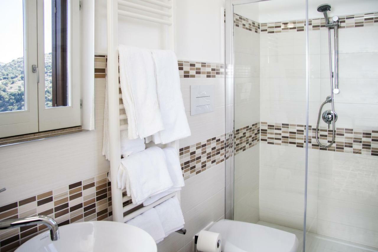 Bframe Cornice Barocca Ragusa Exterior foto